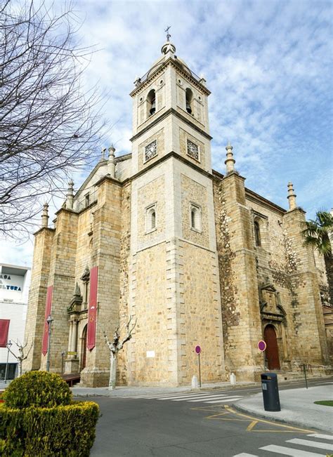 pueblos bonitos cerca de don benito|Descubre los lugares imprescindibles de Don Benito.